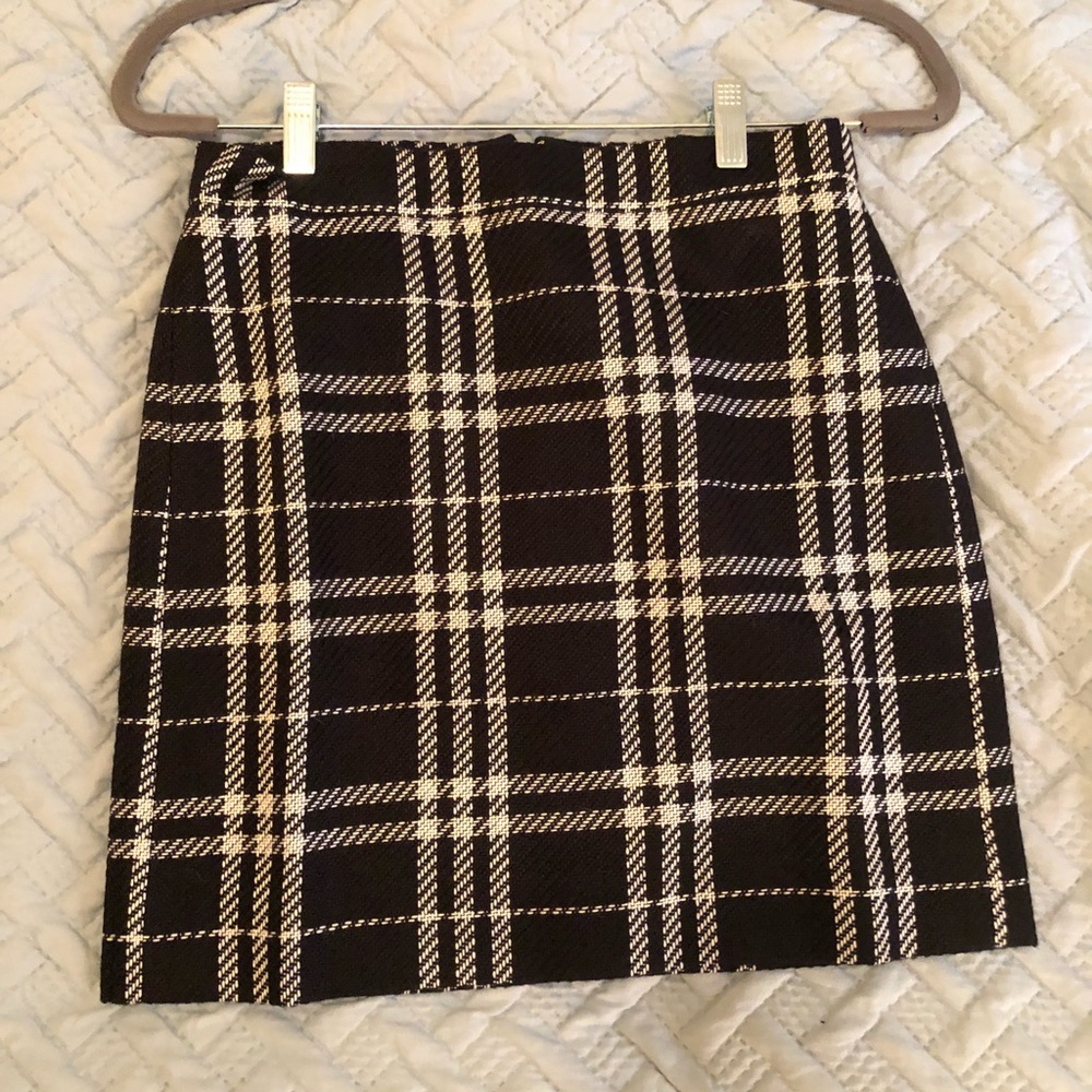 Black and white plaid jcrew skirt with tags size 0 - Picture 2 of 4